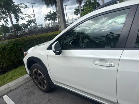 Used 2023 Subaru Crosstrek 2.0i Premium AWD/4WD image 10