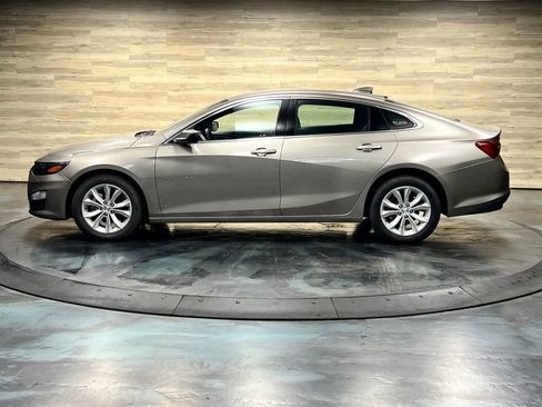 Used 2025 Chevrolet Malibu LT FWD image 10
