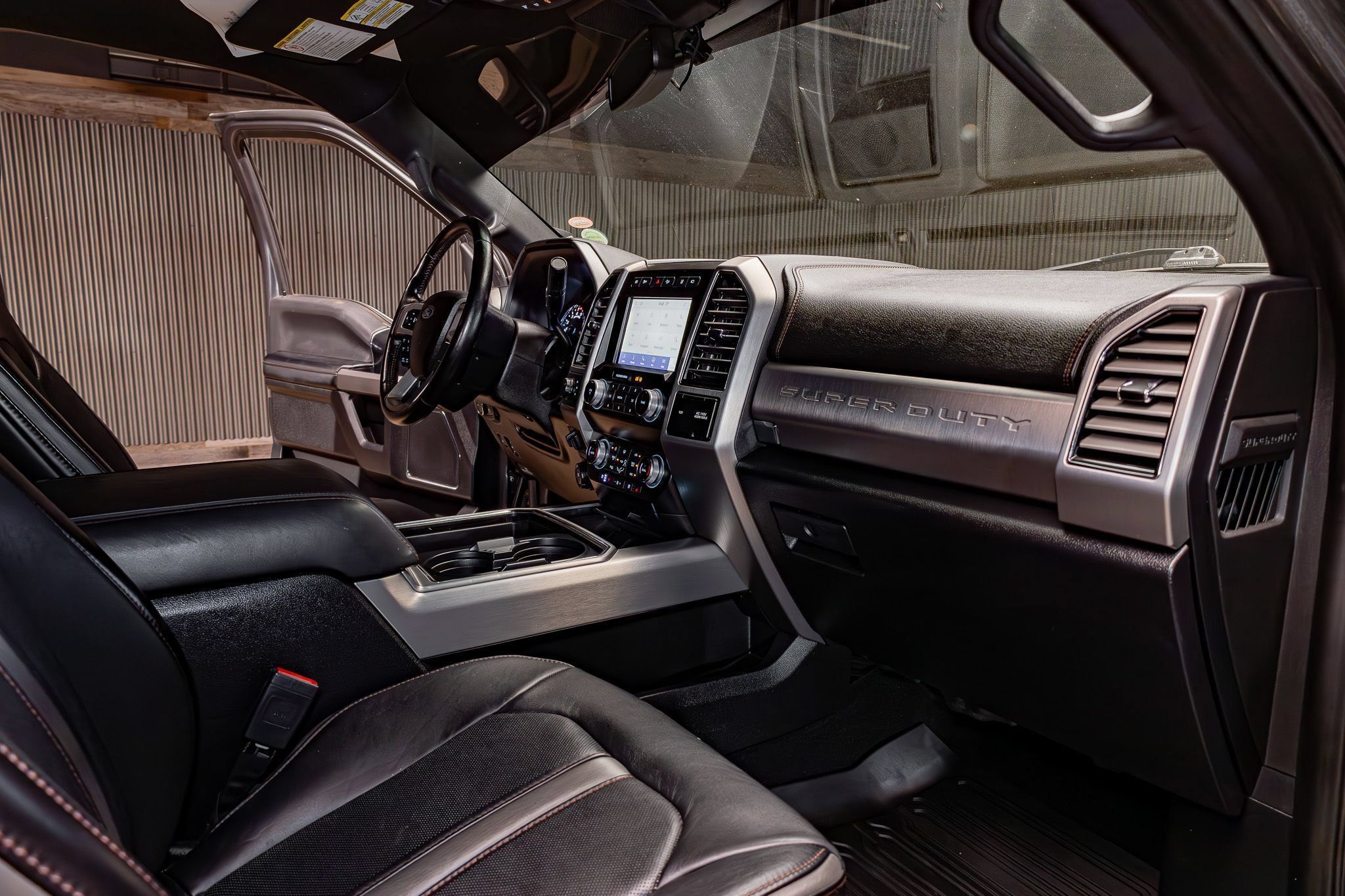Used 2020 Ford F350 Platinum AWD/4WD image 16