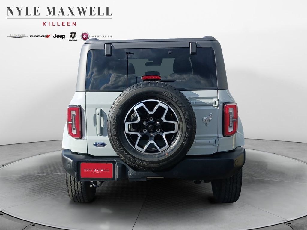 Used 2024 Ford Bronco Outer Banks AWD/4WD image 15