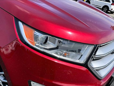 Used 2018 Ford Edge Titanium w/ Equipment Group 301A FWD image 27