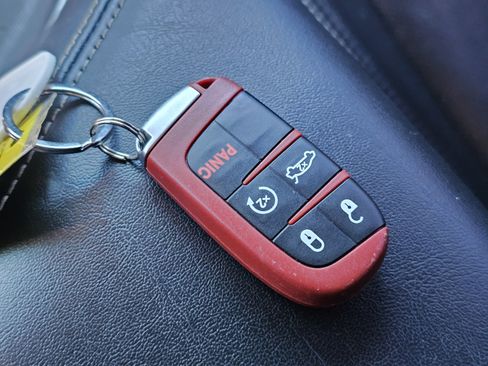 Used 2023 Dodge Challenger SRT Hellcat image 28