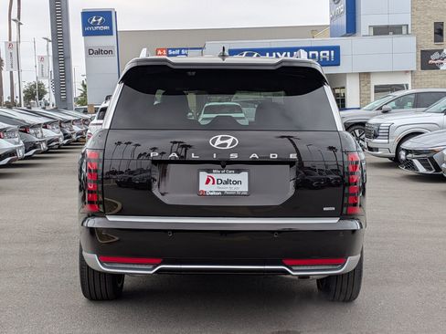 New 2026 Hyundai Palisade Calligraphy AWD/4WD image 3