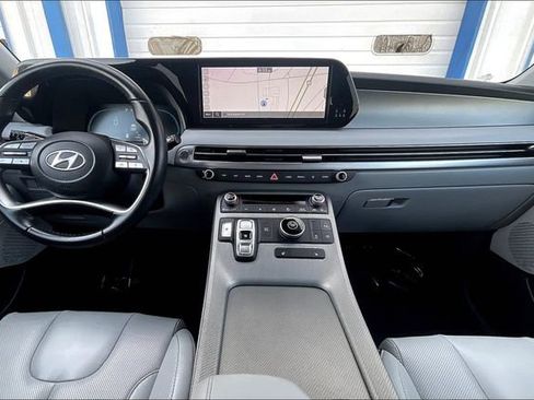 Certified 2024 Hyundai Palisade SEL image 15