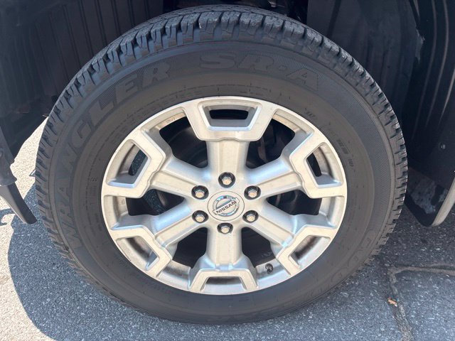 Used 2017 Nissan Titan SV AWD/4WD image 21