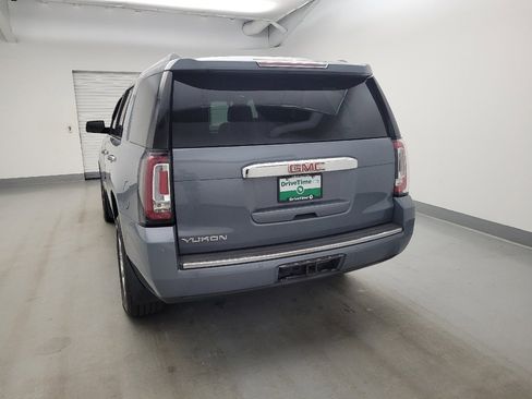 Used 2015 GMC Yukon Denali w/ Premium Package AWD/4WD image 6