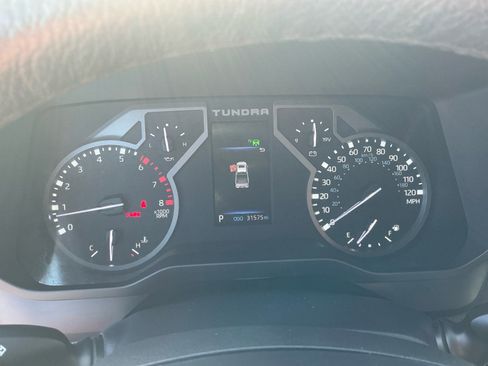 Used 2023 Toyota Tundra Limited image 10