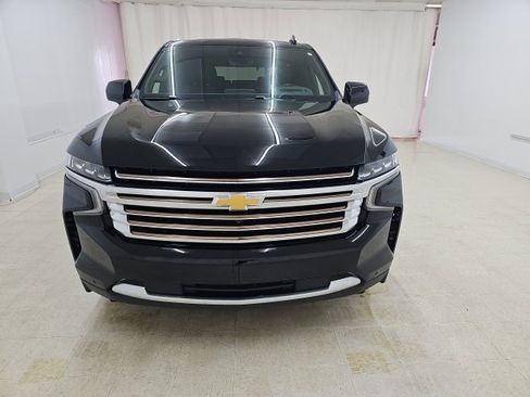 Used 2023 Chevrolet Tahoe High Country image 13