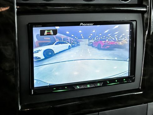 Used 2018 GMC Savana 2500 Extended w/ Enhanced Convenience Package image 30