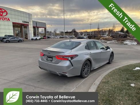 Used 2021 Toyota Camry XSE w/ Navigation Upgrade Package image 6