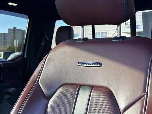Used 2019 Ford F250 Platinum w/ Platinum Ultimate Package image 22