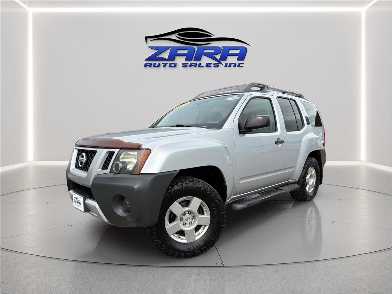 Used 2015 Nissan Xterra X AWD/4WD image 1