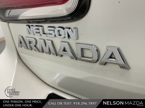 Used 2017 Nissan Armada Platinum w/ Interior Lighting Package image 16