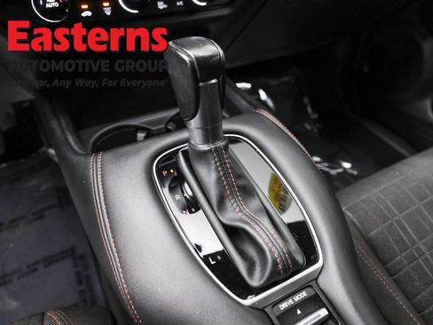 Used 2024 Honda HR-V Sport image 13