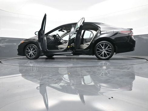 Certified 2022 Toyota Camry SE image 47