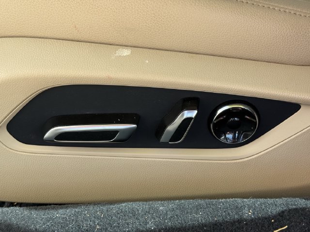 Used 2023 Acura TLX FWD image 25
