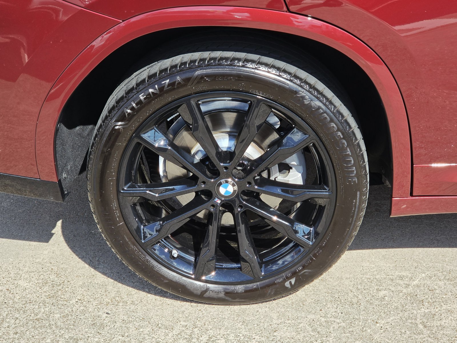 Used 2025 BMW X4 xDrive30i w/ Premium Package AWD/4WD image 10