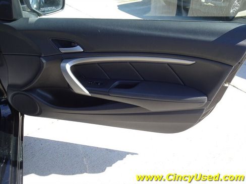 Used 2012 Honda Accord EX image 29