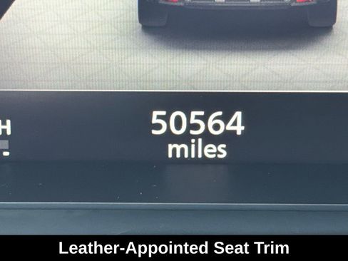 Used 2025 Nissan Rogue SL AWD/4WD image 20