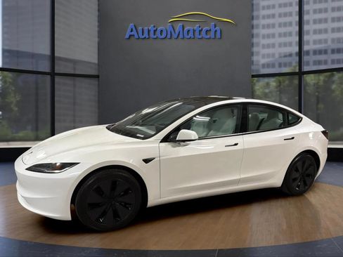 Used 2025 Tesla Model 3 Long Range RWD image 5
