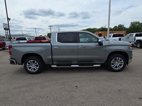 New 2026 Chevrolet Silverado 1500 LTZ w/ Z71 Off-Road Package AWD/4WD image 10
