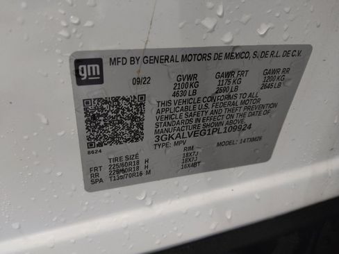 Used 2023 GMC Terrain SLT AWD/4WD image 33