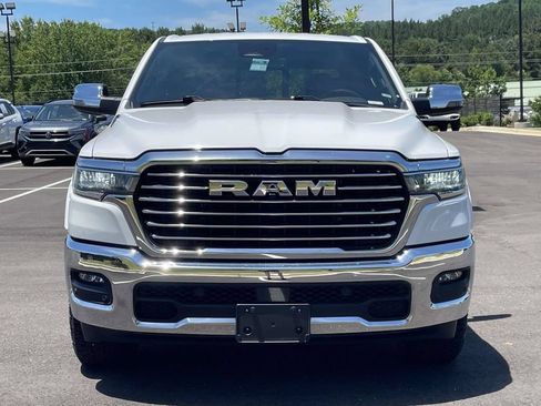 Used 2025 RAM 1500 Laramie AWD/4WD image 5