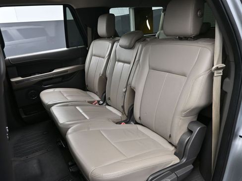 Used 2020 Ford Expedition Max XLT w/ FX4 Off-Road Package image 30