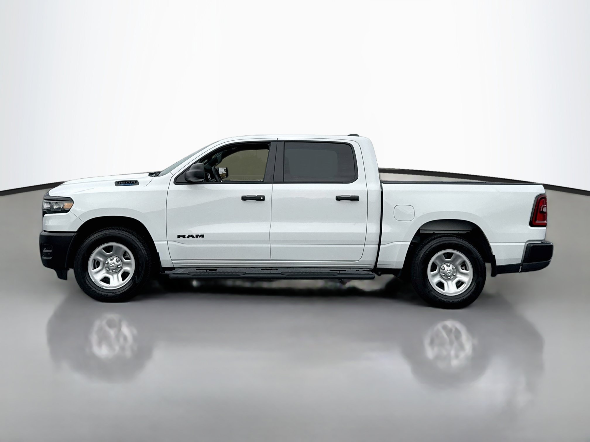 Used 2025 RAM 1500 Tradesman RWD image 4