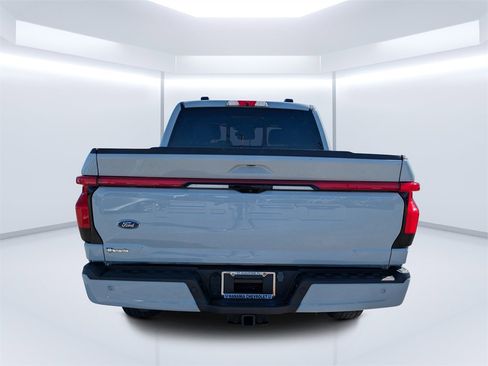 Used 2023 Ford F150 Lightning Lariat image 34