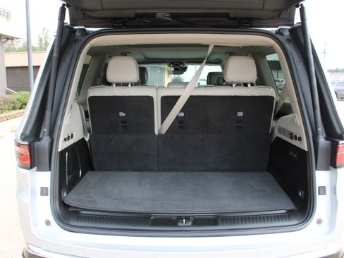 Used 2023 Jeep Wagoneer Series II w/ Convenience Group I image 19