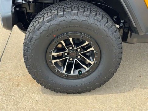 New 2026 Jeep Wrangler Unlimited Rubicon AWD/4WD image 40