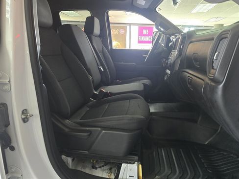 Used 2021 Chevrolet Silverado 2500 W/T w/ WT Convenience Package AWD/4WD image 14