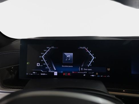 Used 2025 BMW X5 M60i w/ Executive Package image 22