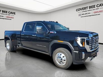 New 2026 GMC Sierra 3500 Denali w/ Denali Reserve Package