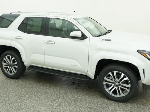 New 2026 Toyota 4Runner Limited AWD/4WD image 37