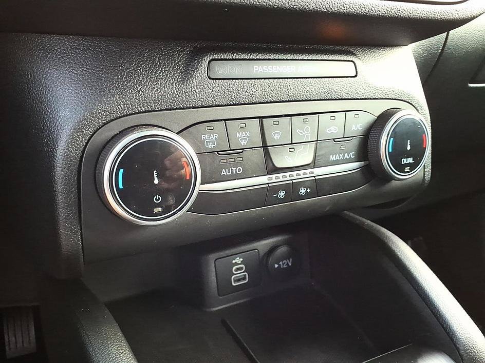 Used 2025 Ford Escape Active AWD/4WD image 26