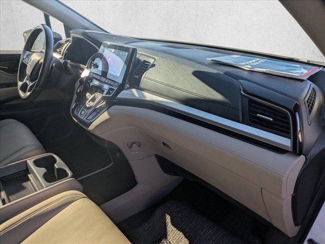 Certified 2023 Honda Odyssey Touring image 19