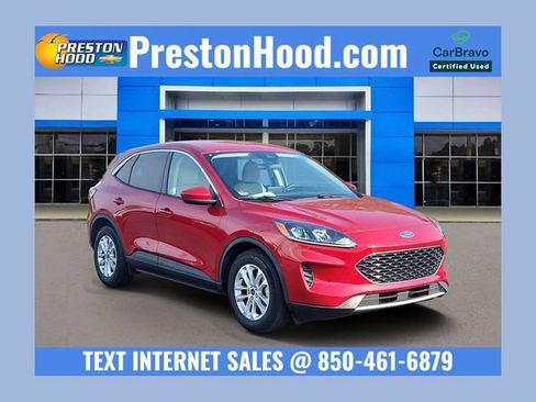 Used 2020 Ford Escape SE FWD image 1