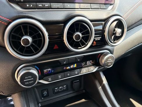 Used 2025 Nissan Sentra SR FWD image 22