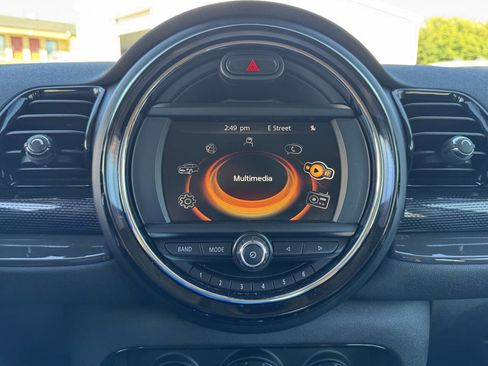 Used 2017 MINI Cooper Clubman S image 13