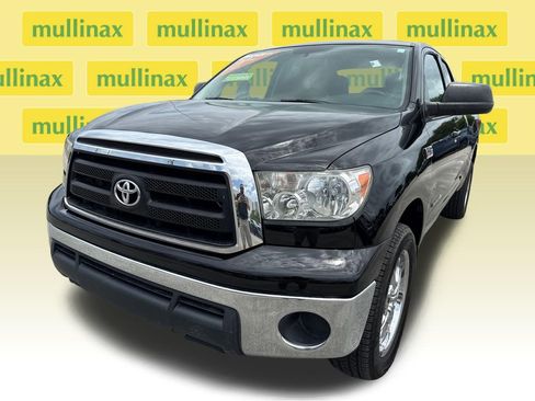 Used 2011 Toyota Tundra 2WD Double Cab w/ Tow Pkg image 9
