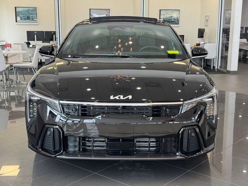 New 2025 Kia K4 GT-Line Turbo image 8