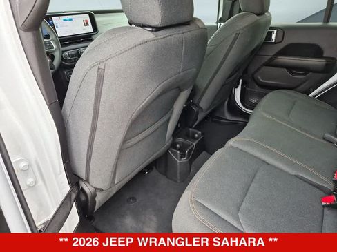Used 2026 Jeep Wrangler Unlimited Sahara AWD/4WD image 17