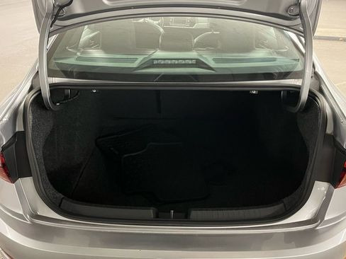 Used 2020 Volkswagen Jetta R-Line w/ R-Line Cold Weather Package image 34