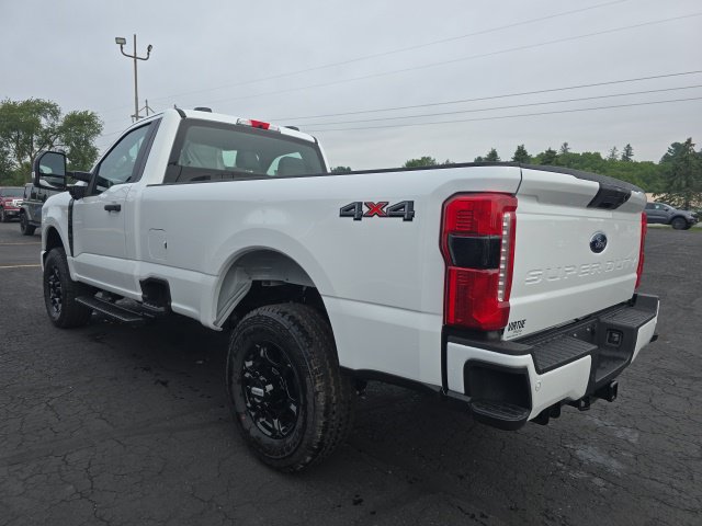 New 2025 Ford F350 XL w/ STX Appearance Package AWD/4WD image 5