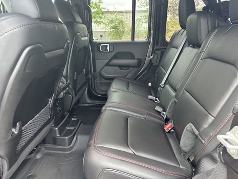 New 2025 Jeep Wrangler Unlimited Rubicon w/ XTREMEE 35" Tire Package image 19