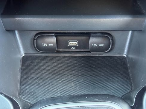 Used 2020 Kia Soul X-Line FWD image 25