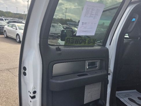 Used 2012 Ford F150 Raptor w/ Raptor Luxury Pkg image 12