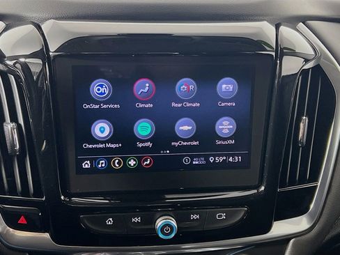 Used 2020 Chevrolet Traverse LT w/ Driver Confidence II Package image 14